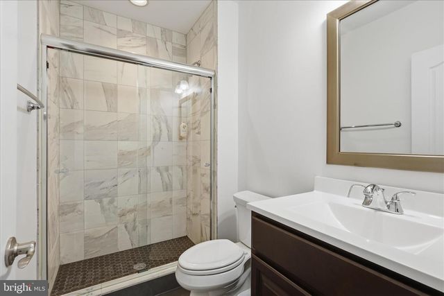 42522 STRATFORD LANDING DR, Brambleton, VA 20148
