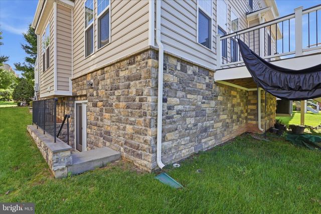 42522 STRATFORD LANDING DR, Brambleton, VA 20148