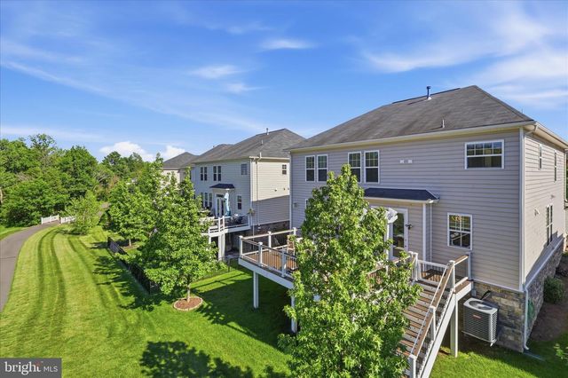 42522 STRATFORD LANDING DR, Brambleton, VA 20148