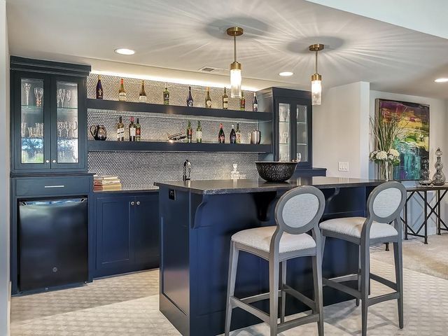 17308 Oakshire Street, Overland Park, KS 66221