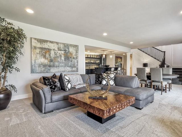 17308 Oakshire Street, Overland Park, KS 66221