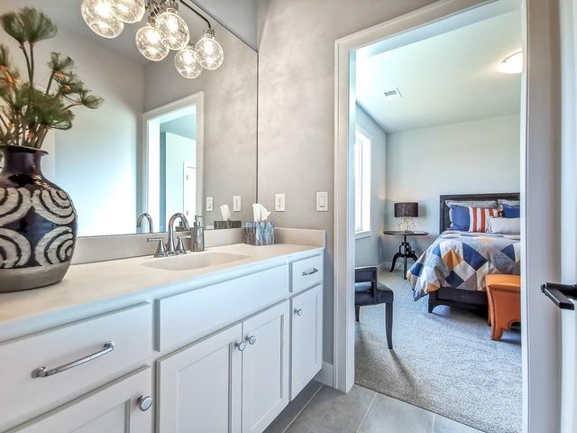 17308 Oakshire Street, Overland Park, KS 66221