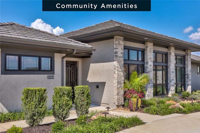 17308 Oakshire Street, Overland Park, KS 66221