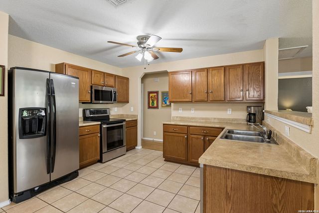 27011 Rustic Cabin, San Antonio, TX 78260