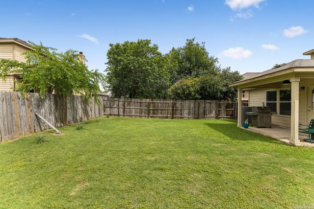 27011 Rustic Cabin, San Antonio, TX 78260