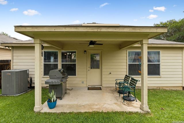 27011 Rustic Cabin, San Antonio, TX 78260