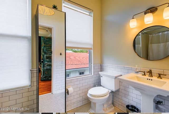 38 W 10TH Street, Jacksonville, FL 32206