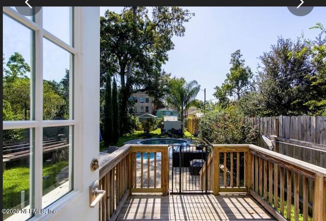 38 W 10TH Street, Jacksonville, FL 32206