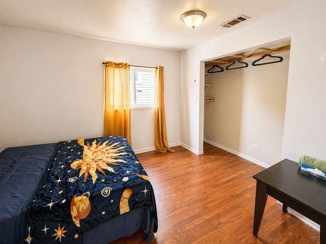 2412 N Lorel Avenue, Chicago, IL 60639