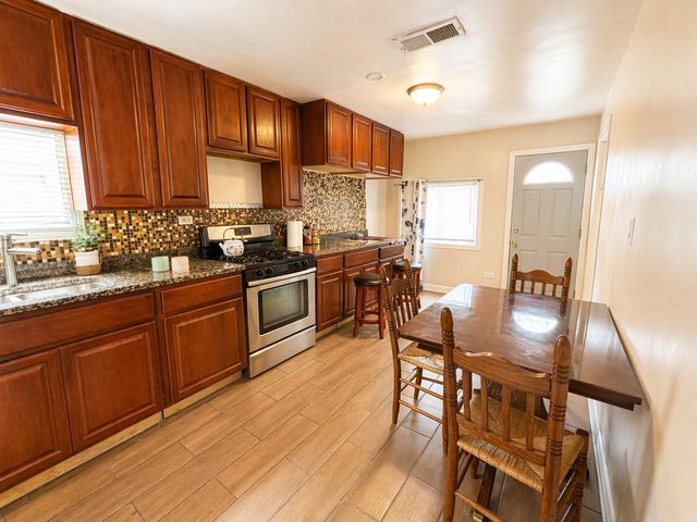 2412 N Lorel Avenue, Chicago, IL 60639