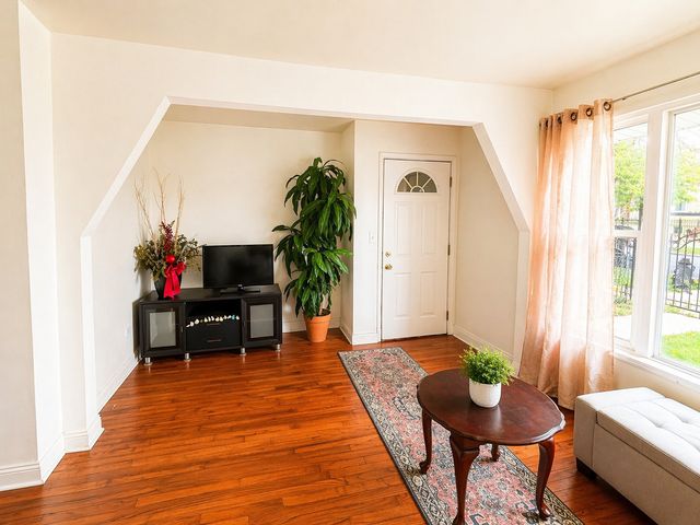 2412 N Lorel Avenue, Chicago, IL 60639