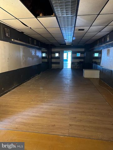 1192 YORKSHIP SQ, Camden, NJ 08104