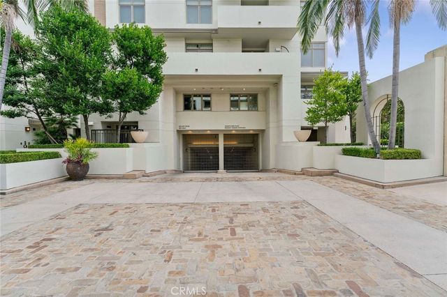 920 Granite Drive 117, Pasadena, CA 91101