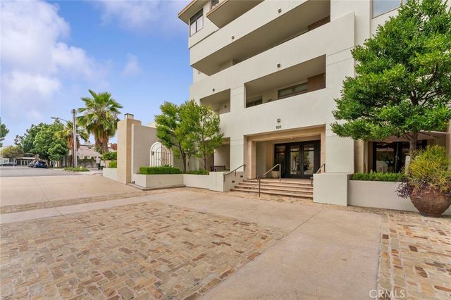 920 Granite Drive 117, Pasadena, CA 91101
