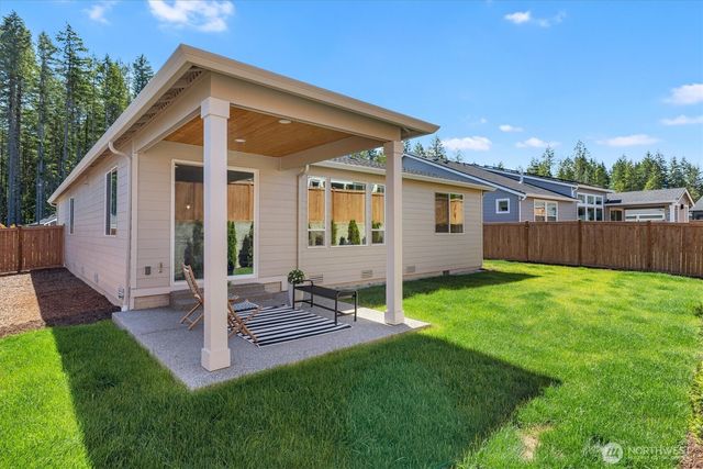 6392 Great Glen Road SW, Port Orchard, WA 98367
