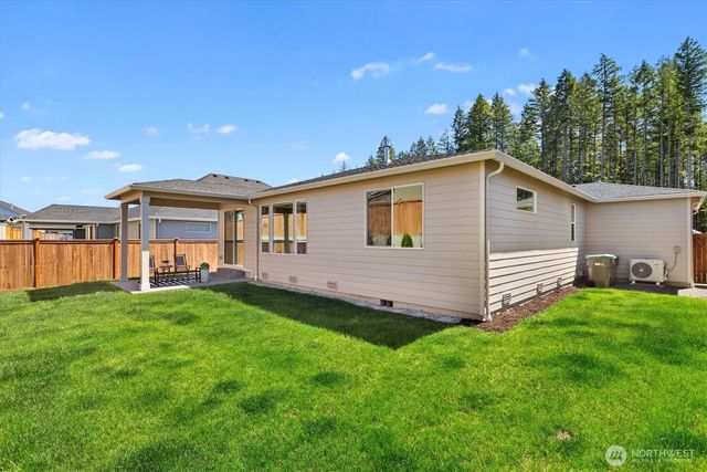 6392 Great Glen Road SW, Port Orchard, WA 98367