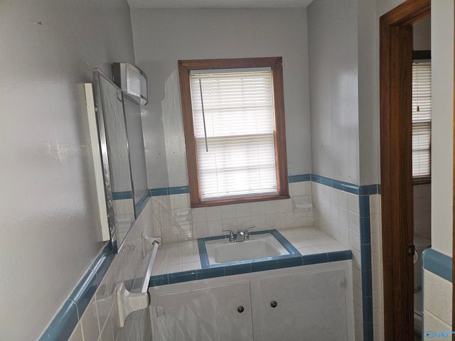 618 Austin Drive, Huntsville, AL 35805