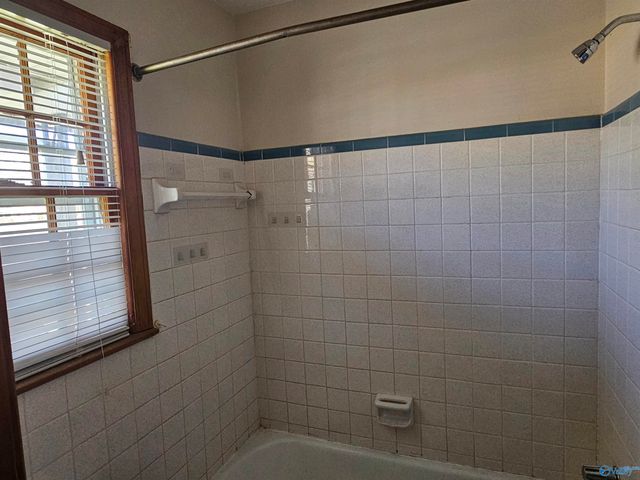 618 Austin Drive, Huntsville, AL 35805