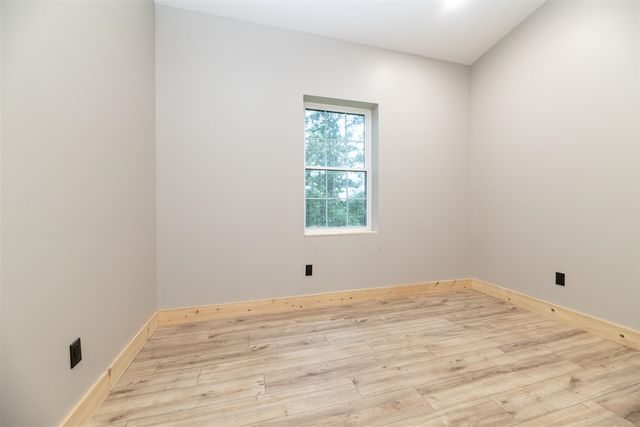 30996 22nd Street, Kalamazoo, MI 49009
