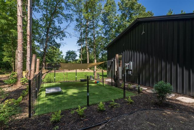 30996 22nd Street, Kalamazoo, MI 49009