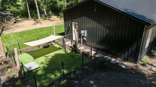 30996 22nd Street, Kalamazoo, MI 49009