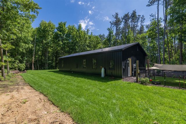 30996 22nd Street, Kalamazoo, MI 49009
