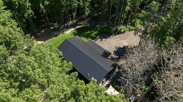 30996 22nd Street, Kalamazoo, MI 49009