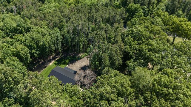 30996 22nd Street, Kalamazoo, MI 49009