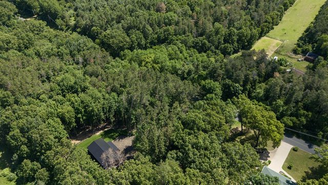 30996 22nd Street, Kalamazoo, MI 49009
