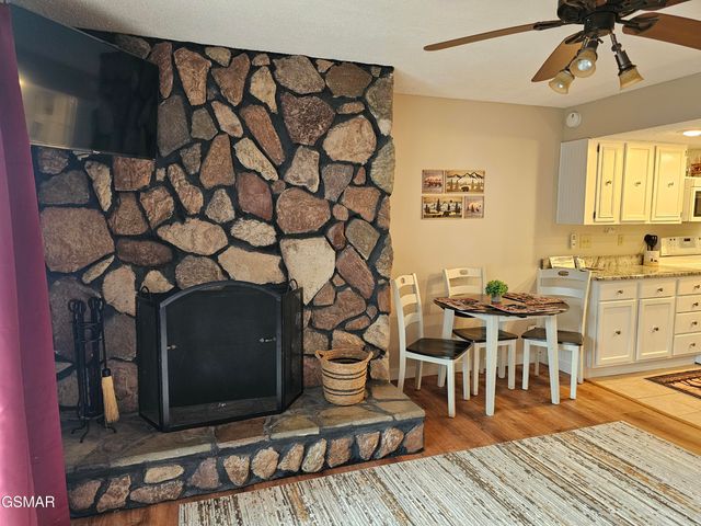 1081 COVE Road, Sevierville, TN 37876