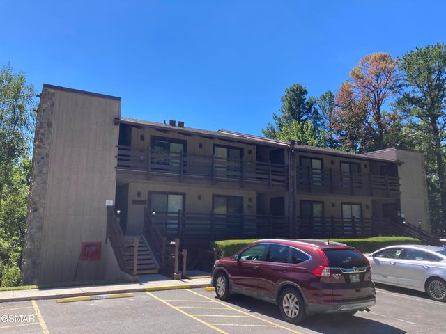 1081 COVE Road, Sevierville, TN 37876