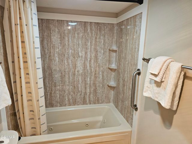 1081 COVE Road, Sevierville, TN 37876