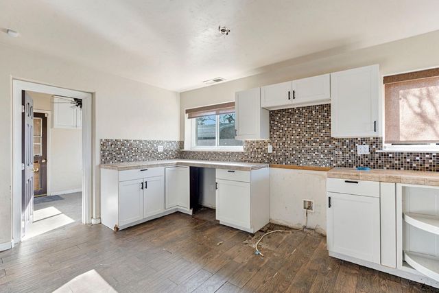 2146 N Maple Avenue, Fresno, CA 93703