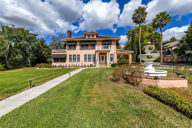 347 E 3RD AVENUE, Mount Dora, FL 32757