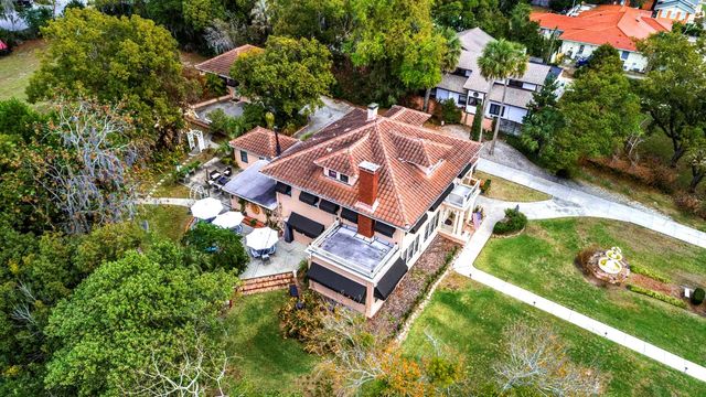 347 E 3RD AVENUE, Mount Dora, FL 32757
