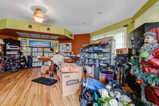 347 E 3RD AVENUE, Mount Dora, FL 32757