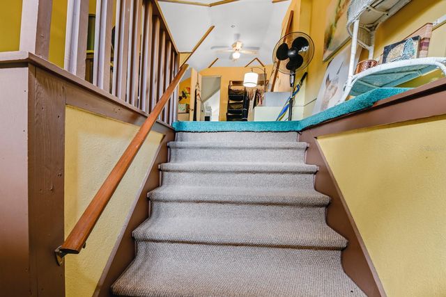 347 E 3RD AVENUE, Mount Dora, FL 32757