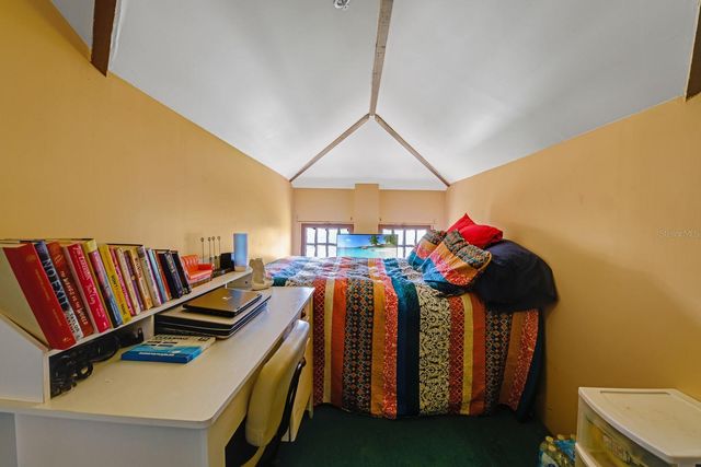 347 E 3RD AVENUE, Mount Dora, FL 32757