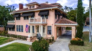 347 E 3RD AVENUE, Mount Dora, FL 32757