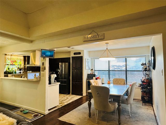6728 Parkwood Drive, North Richland Hills, TX 76182