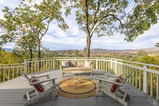 1760 Howell Mountain Rd, Angwin, CA 94508