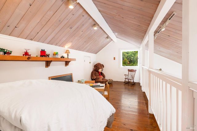 1760 Howell Mountain Rd, Angwin, CA 94508