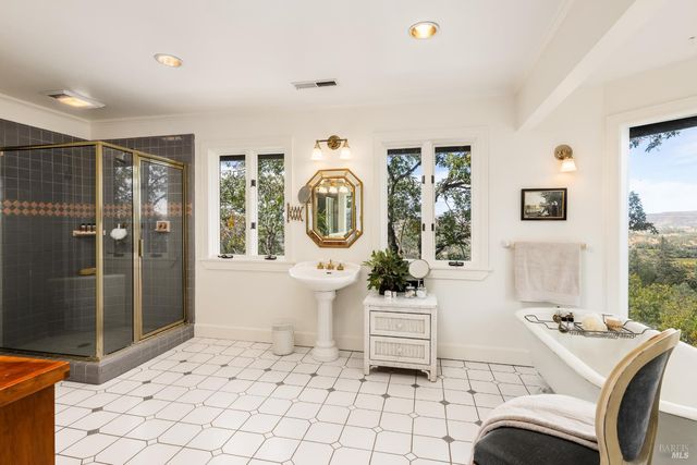 1760 Howell Mountain Rd, Angwin, CA 94508