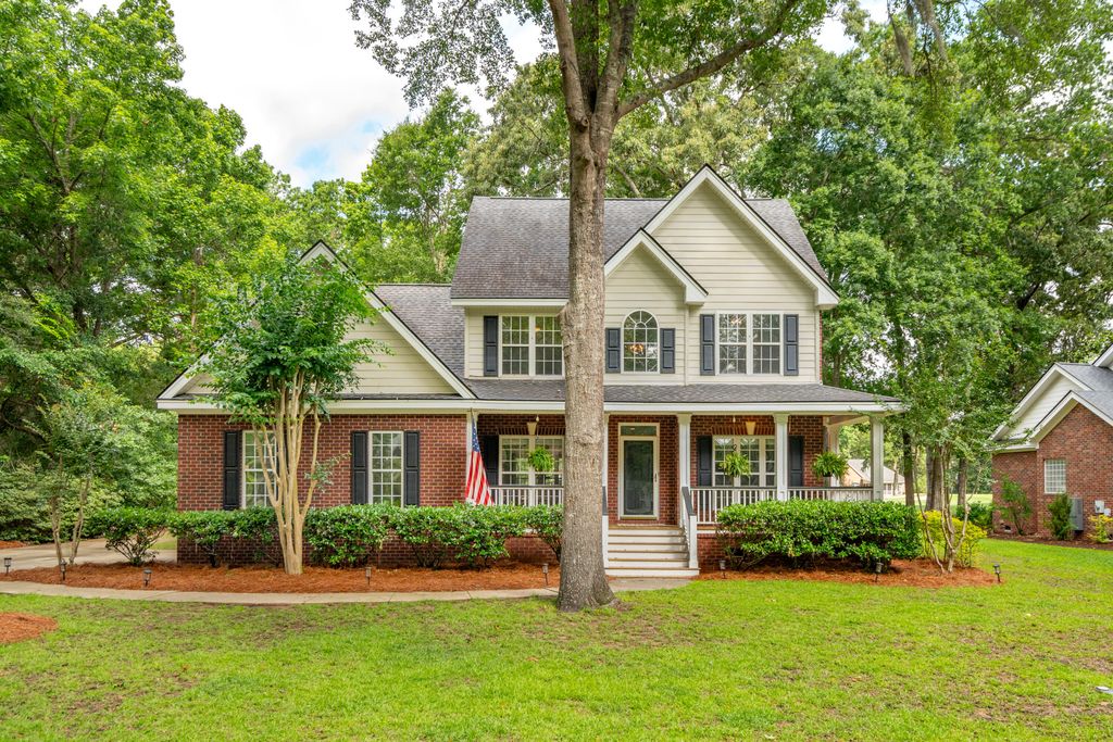 5195 Forest Oaks Drive, Hollywood, SC 29449