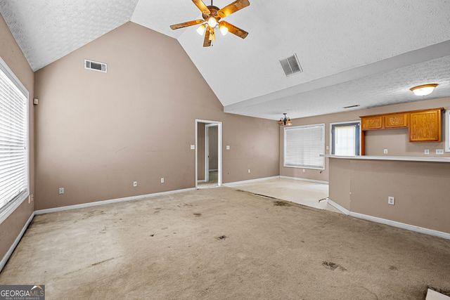 125 Pecan Court, Fayetteville, GA 30215