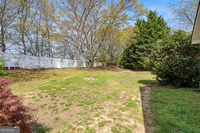 125 Pecan Court, Fayetteville, GA 30215