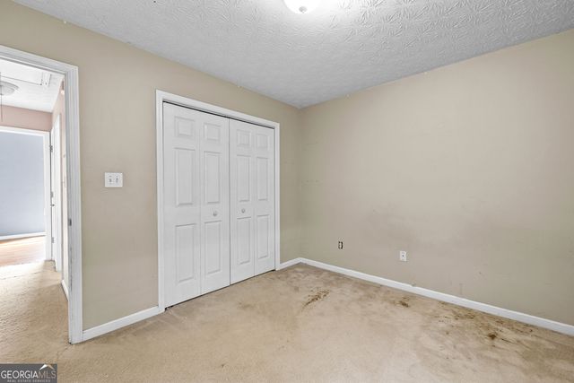 125 Pecan Court, Fayetteville, GA 30215