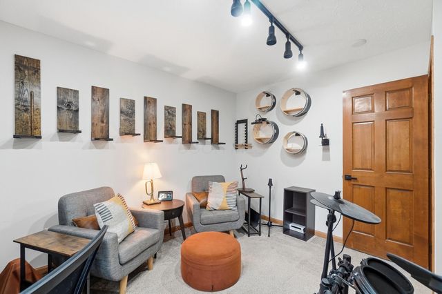 1177 Forest Glen Road, Westerville, OH 43081
