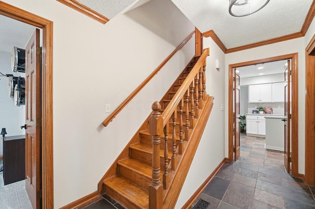 1177 Forest Glen Road, Westerville, OH 43081