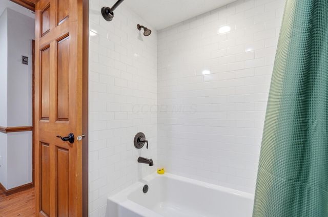 1177 Forest Glen Road, Westerville, OH 43081